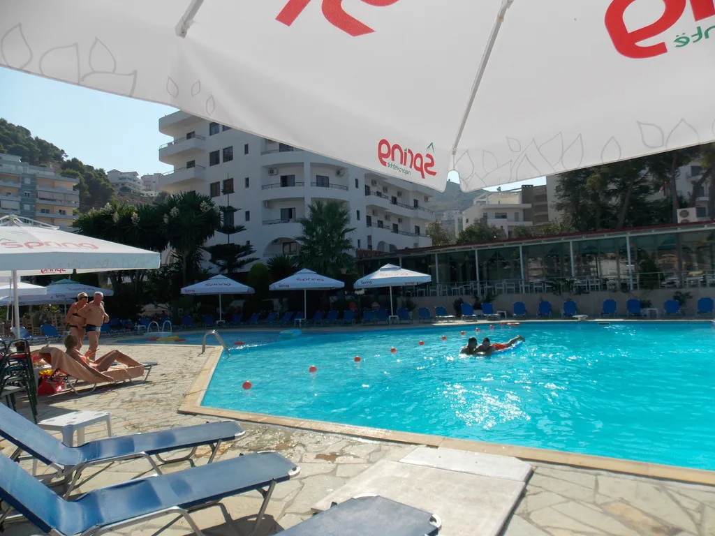 Pool, Mediterrane, Southern Albania