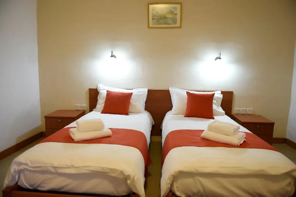 SINGLE INNER Room, British Hotel, Malta