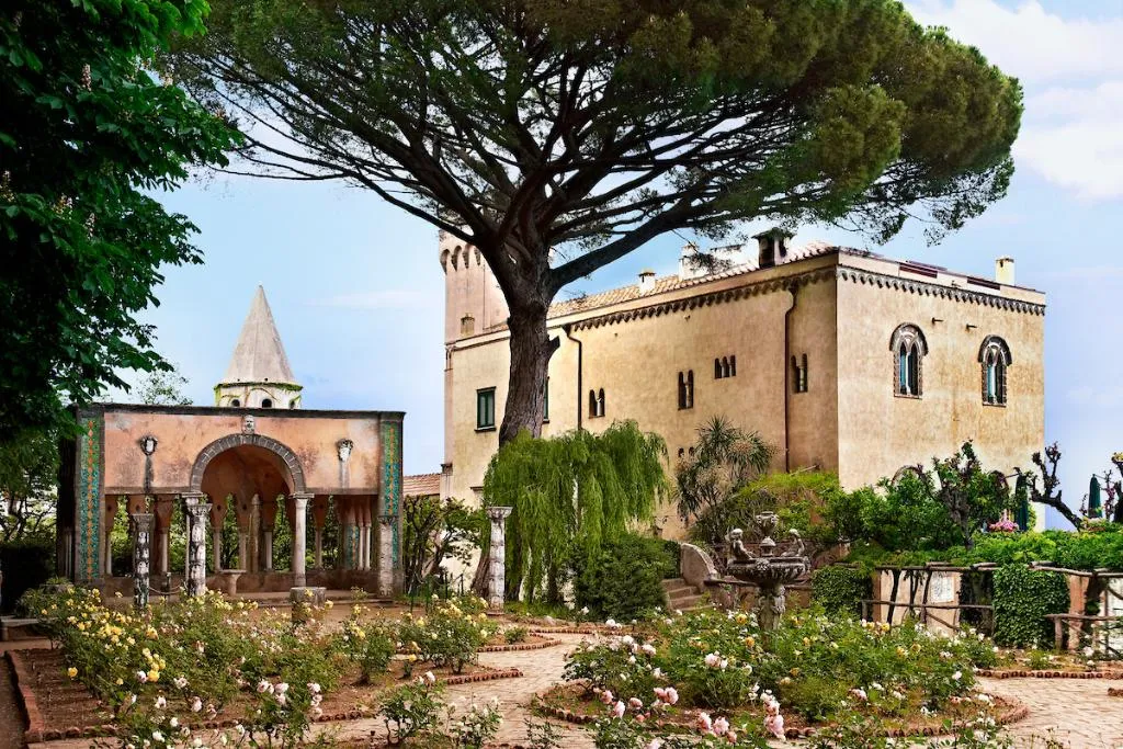 General view, Villa Cimbrone, Naples