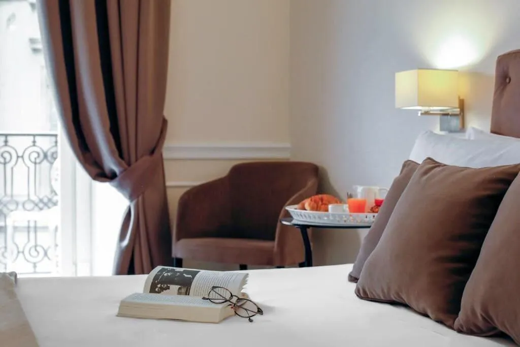 Room, La Fontanina Suites, Naples