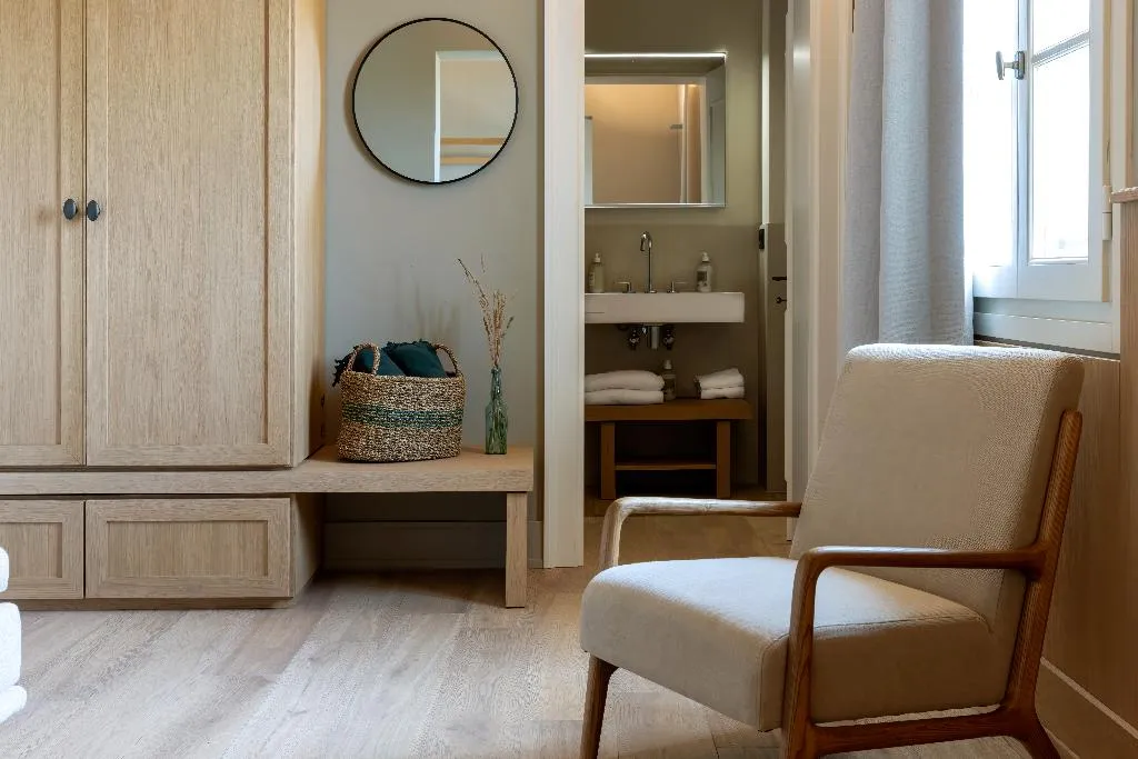 JUNIOR SUITE QUEEN SIZE BED Room, Colle Alberti Country House, Florence