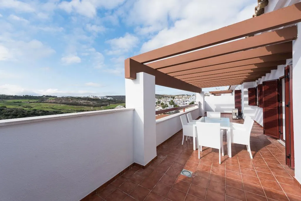 APARTMENT SUPERIOR Room, Albayt Nueva Alcaidesa Apartments, Costa Del Sol