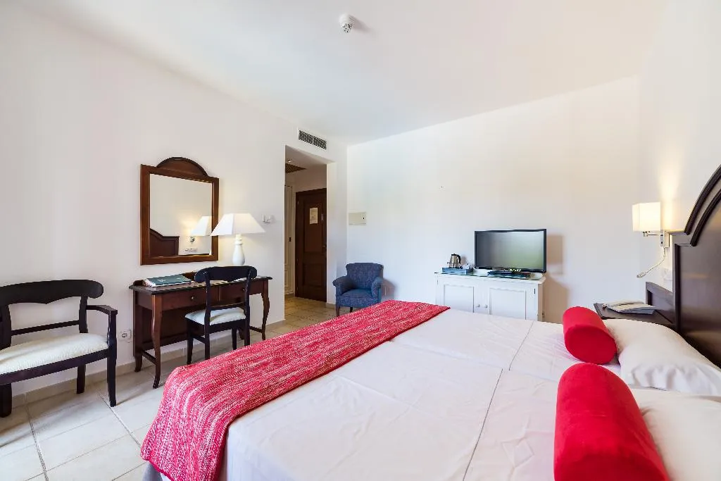 Double or Twin STANDARD Room, Ca'l Bisbe, Majorca