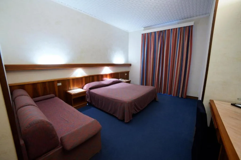 TRIPLE SUPERIOR Room, Hotel Giardino, Milan