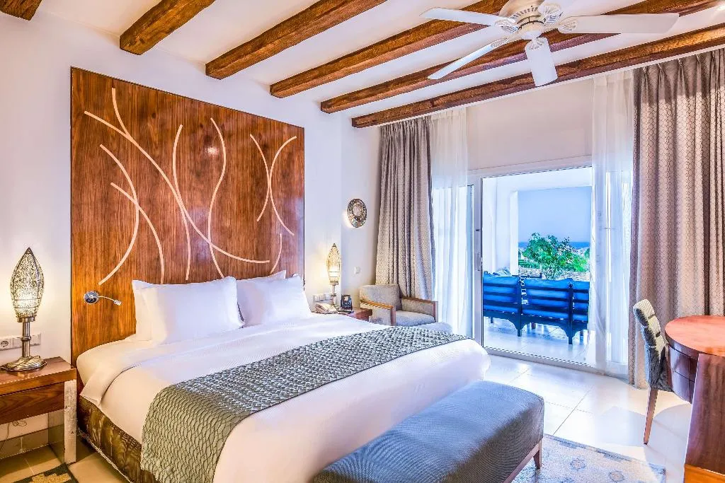 SUITE POOL VIEW Room, Hilton Marsa Alam Nubian Resort, Red Sea Riviera
