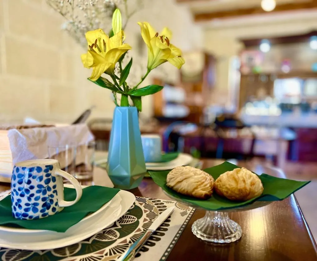 Restaurant, Grotto's Paradise B&B, Gozo