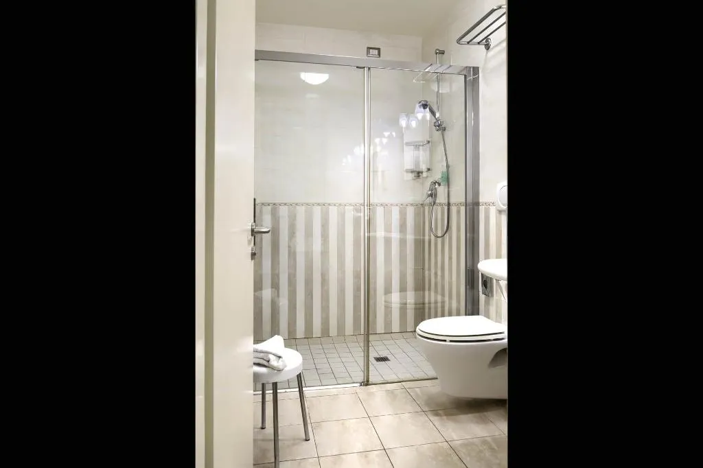 DOUBLE SINGLE USE STANDARD Room, Domus Australia, Rome