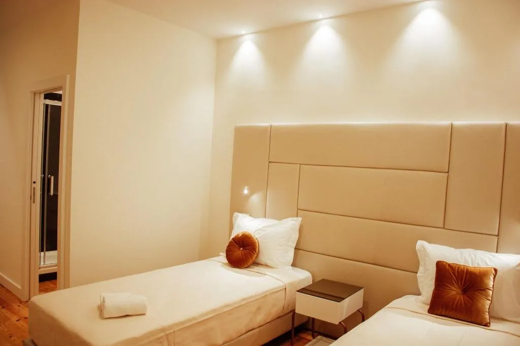 Room, Le Premier Lisbon Suites, Lisbon
