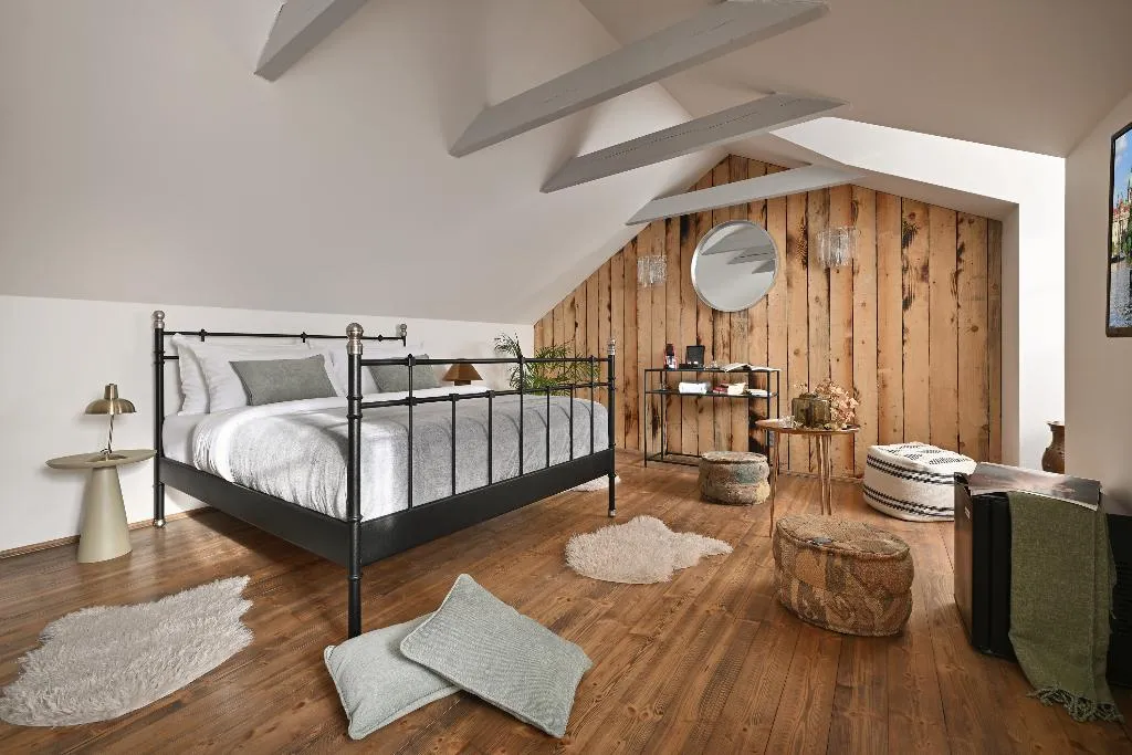 SUITE LOFT Room, U Šuterů Boutique Hotel, Prague