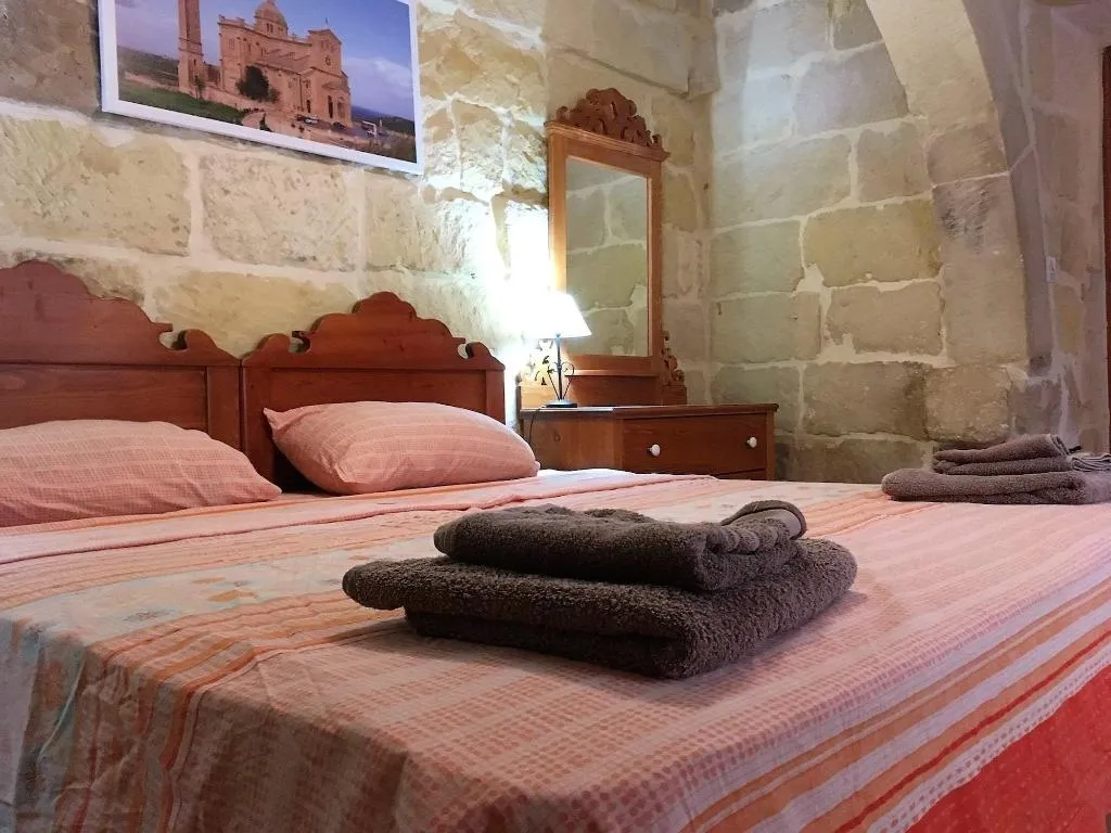 Room, Gozo B&B, Gozo