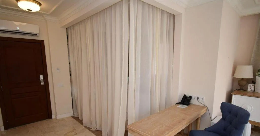 Room, Therma Palace, Varna