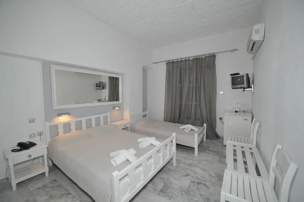 Room, Porto Castello, Santorini
