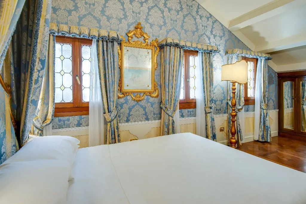 DOUBLE ANNEX Room, Canal Grande, Venice