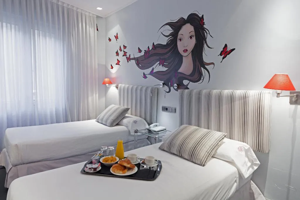 DOUBLE STANDARD Room, Inhala Hotel Garden, Madrid