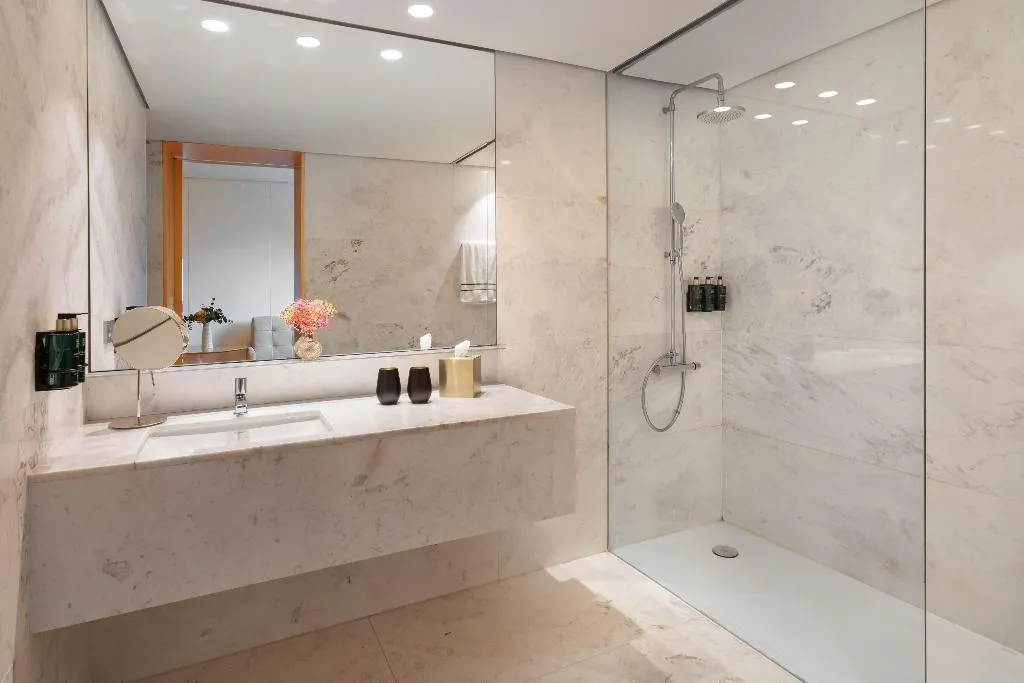TRIPLE STANDARD Room, Melia Palma Bay, Majorca