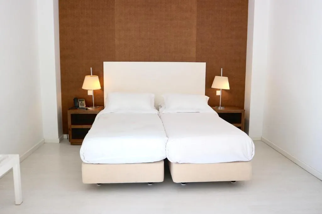 TWIN STANDARD Room, Amazonia Estoril Hotel, Lisbon