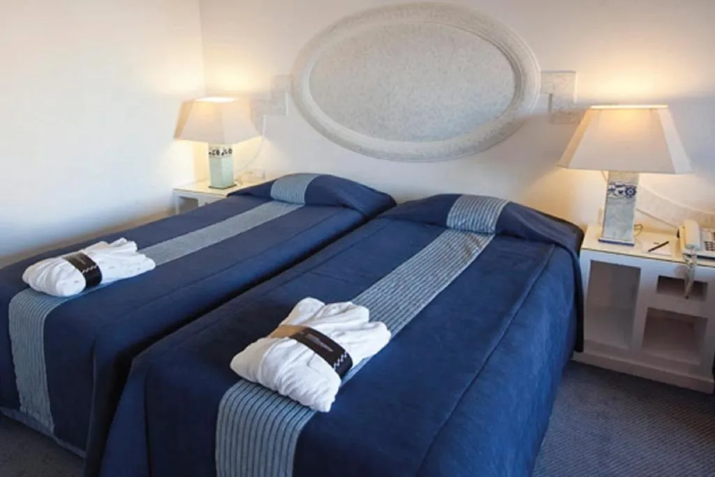 Room, NH Lagos Algarve Resort, Algarve