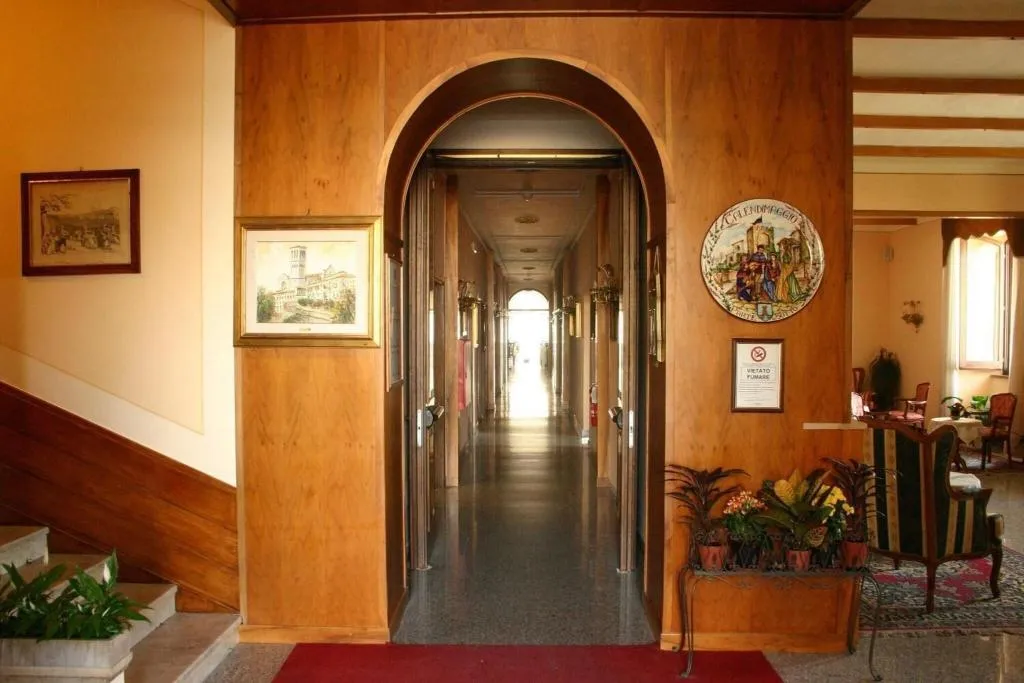 Lobby, Windsor Savoia, Perugia
