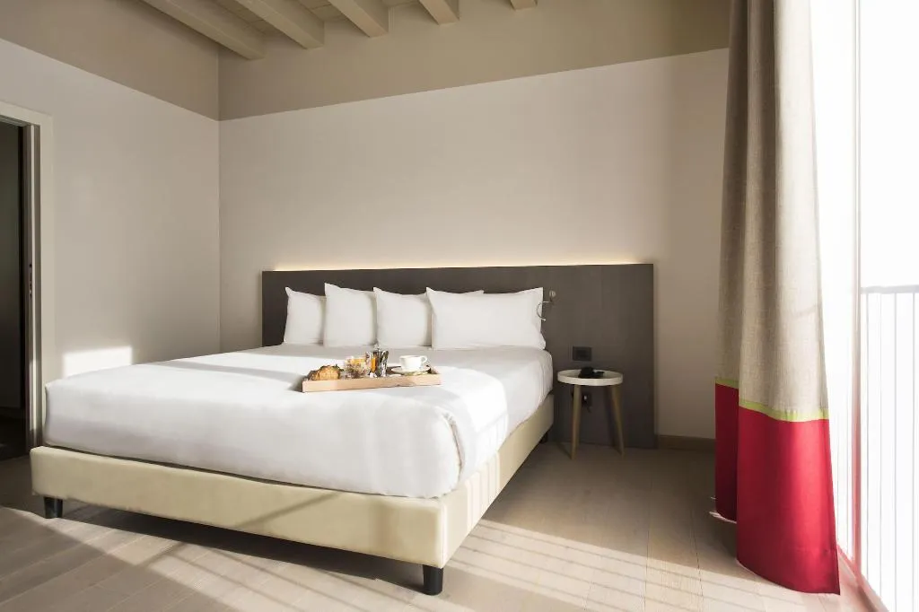 Room, Savona 18 Suites, Milan