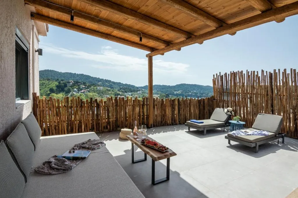 SUITE TWO BEDROOMS Room, Petra Nera, Skiathos