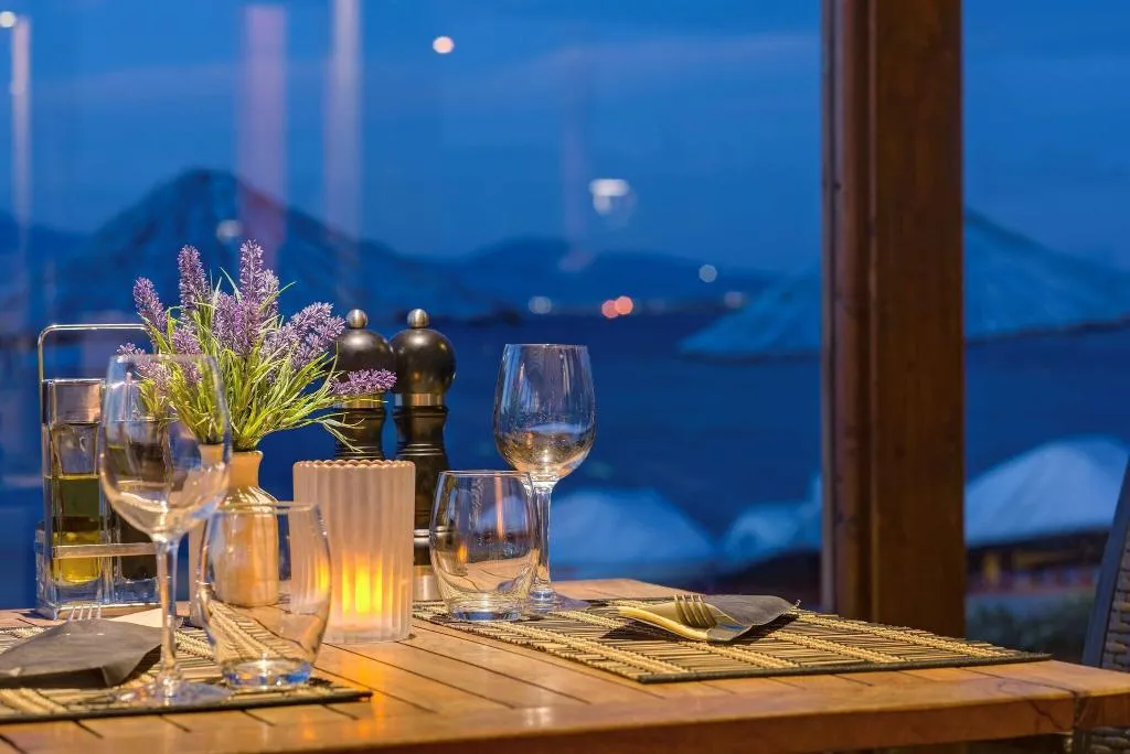 Bar, Radisson Blu Resort & SPA Cesme, Izmir