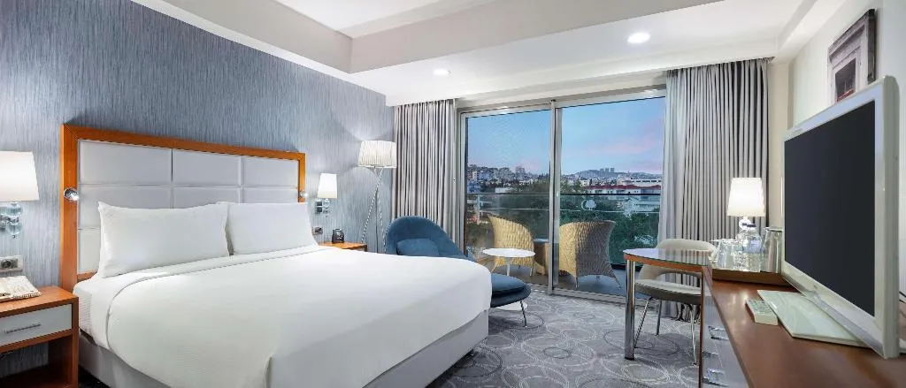 DOUBLE GUEST ROOM CITY VIEW Room, DoubleTree by Hilton Kusadasi, Izmir