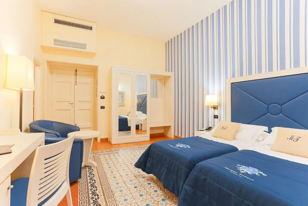 DOUBLE CLASSIC Room, Maison Tofani, Naples