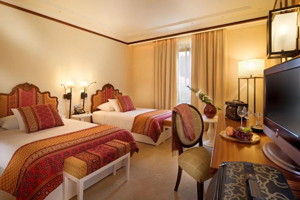 SUITE CLASSIC Room, Grande Real Villa Italia Hotel & Spa, Lisbon