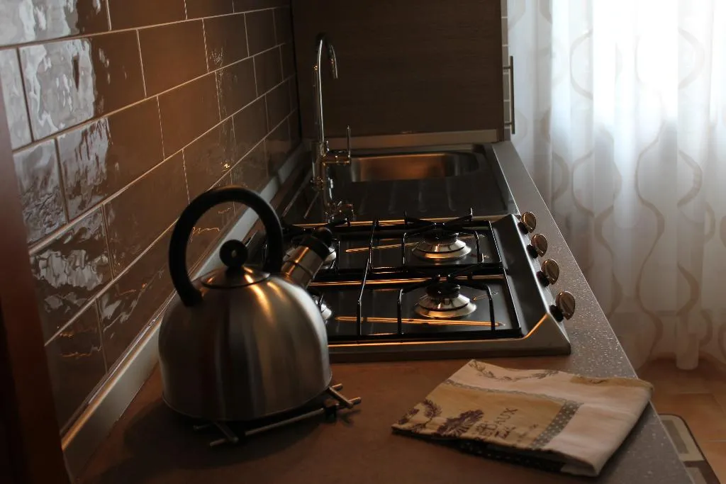 APARTMENT CAPACITY 2 ONE BEDROOM Room, Casa Vacanza San Pietro, Naples