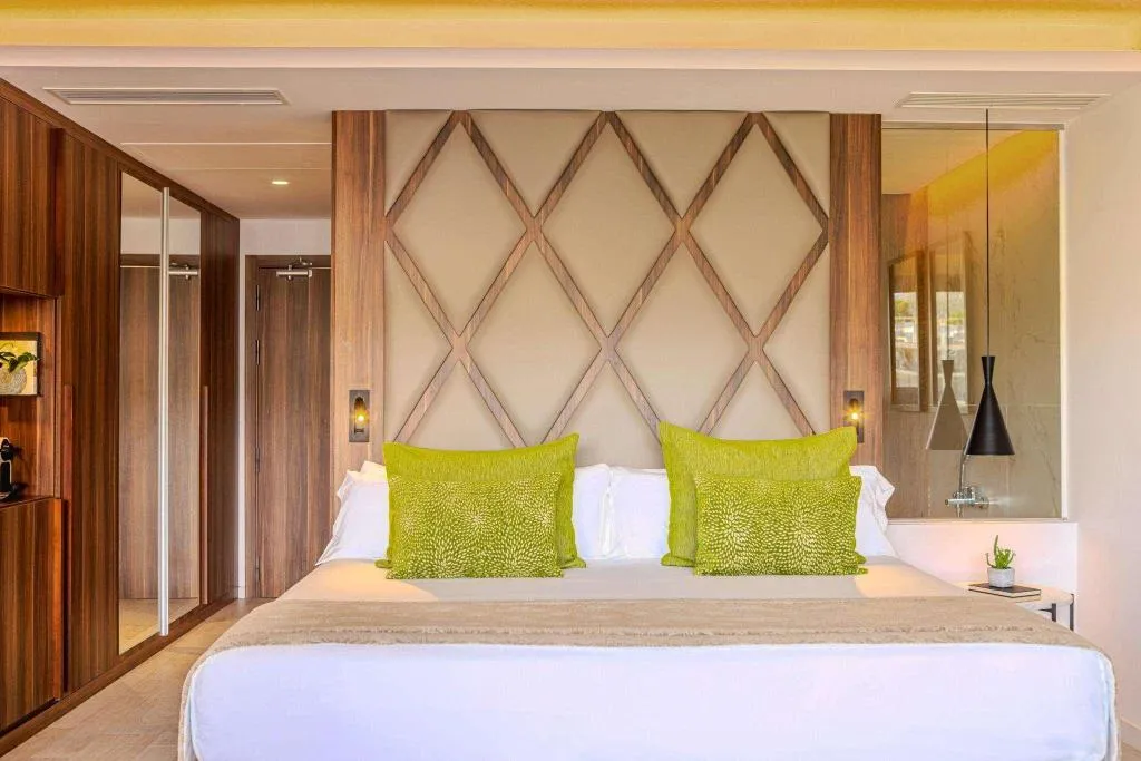Room, Zafiro Palace Palmanova, Majorca