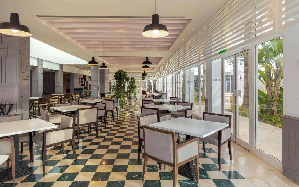 Restaurant, Radisson Blu Resort & Thalasso Hammamet, Tunisia