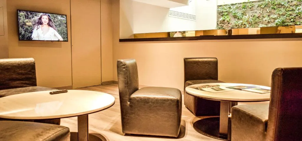Room, Lozenge Hotel, Athens
