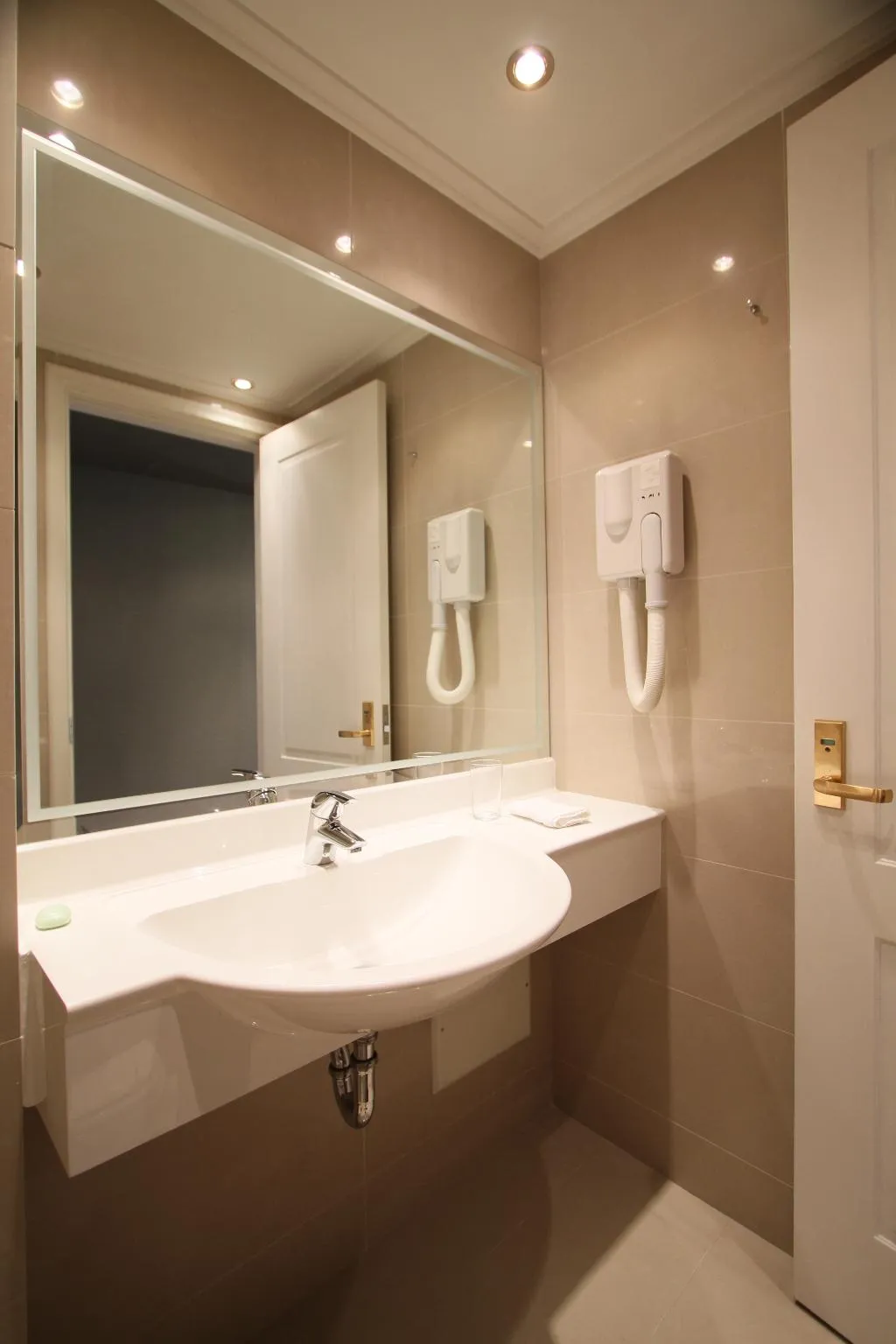 TRIPLE GUEST ROOM Room, Piraeus Theoxenia, Athens