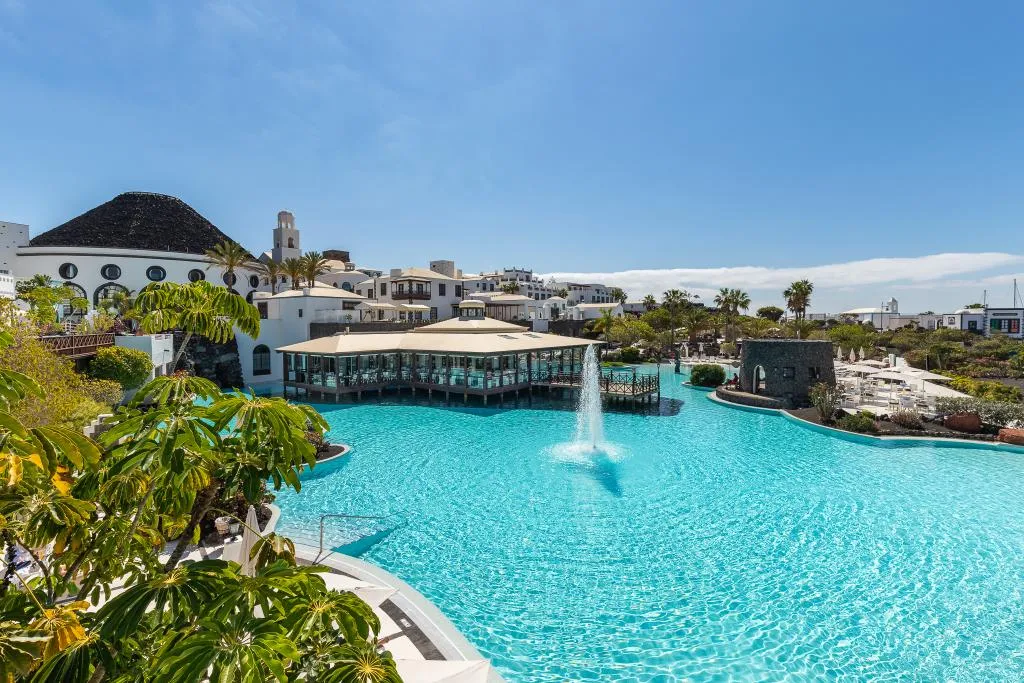 Pool, Hotel LIVVO Volcan Lanzarote, Lanzarote