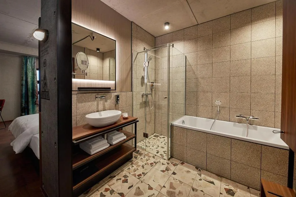Room, Inntel Hotels Amsterdam Landmark, Amsterdam