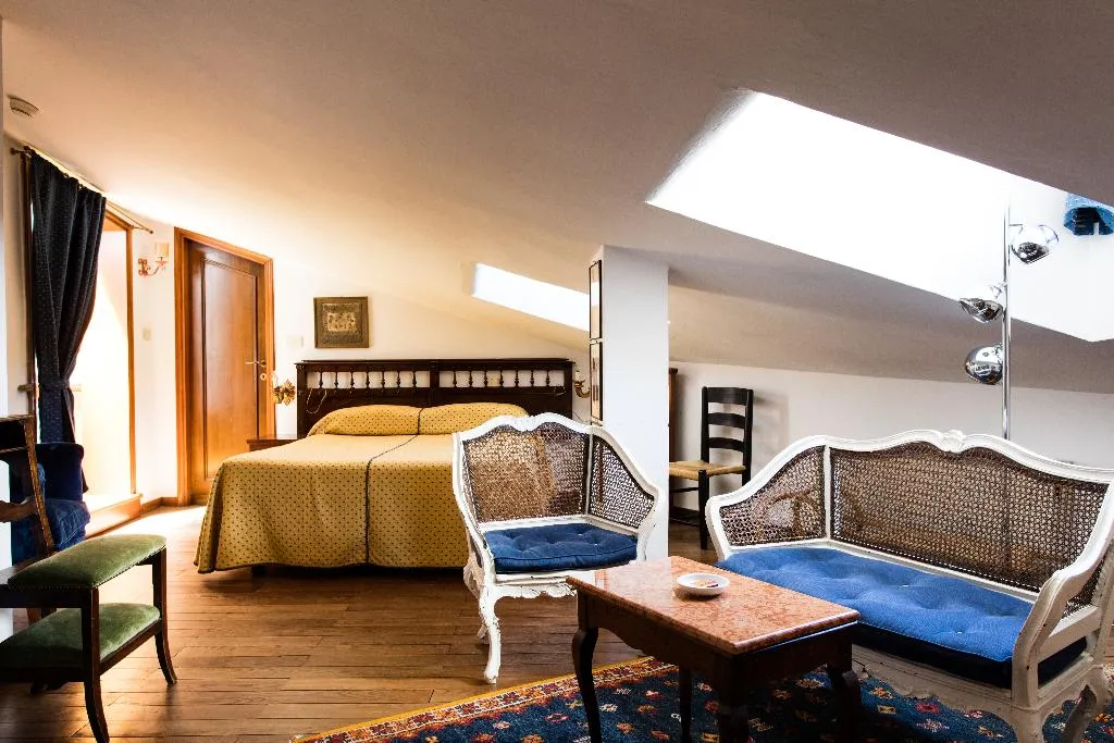 TRIPLE STANDARD Room, Residenza d'Epoca Albergo Quattro Fontane, Venice