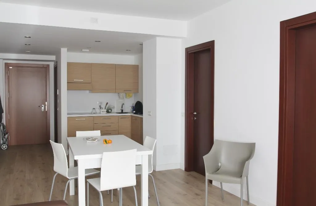 APARTMENT TWO BEDROOMS Room, Aparthotel Colombo, Rome