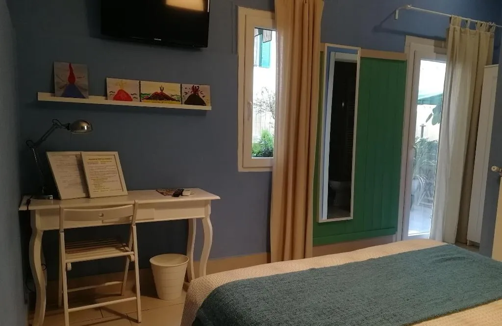 Room, Cerasella B&B, Naples