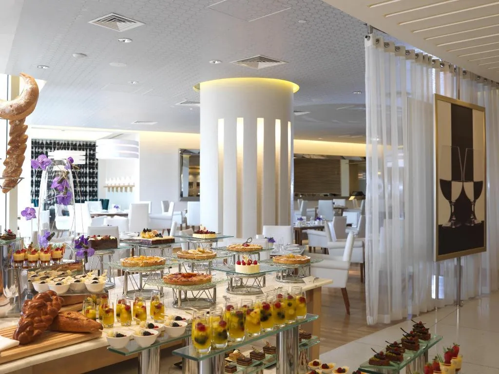 Restaurant, Raffles Dubai, Dubai