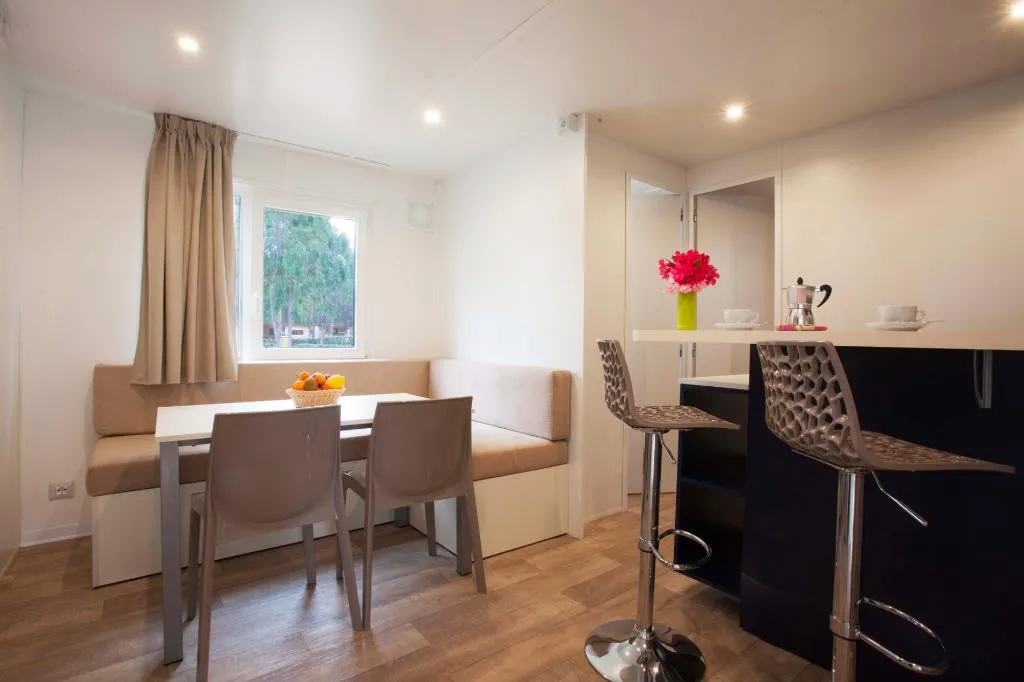 MOBILE HOME THREE BEDROOMS ONE BATHROOM Room, Camping Village Laguna Blu, Alghero