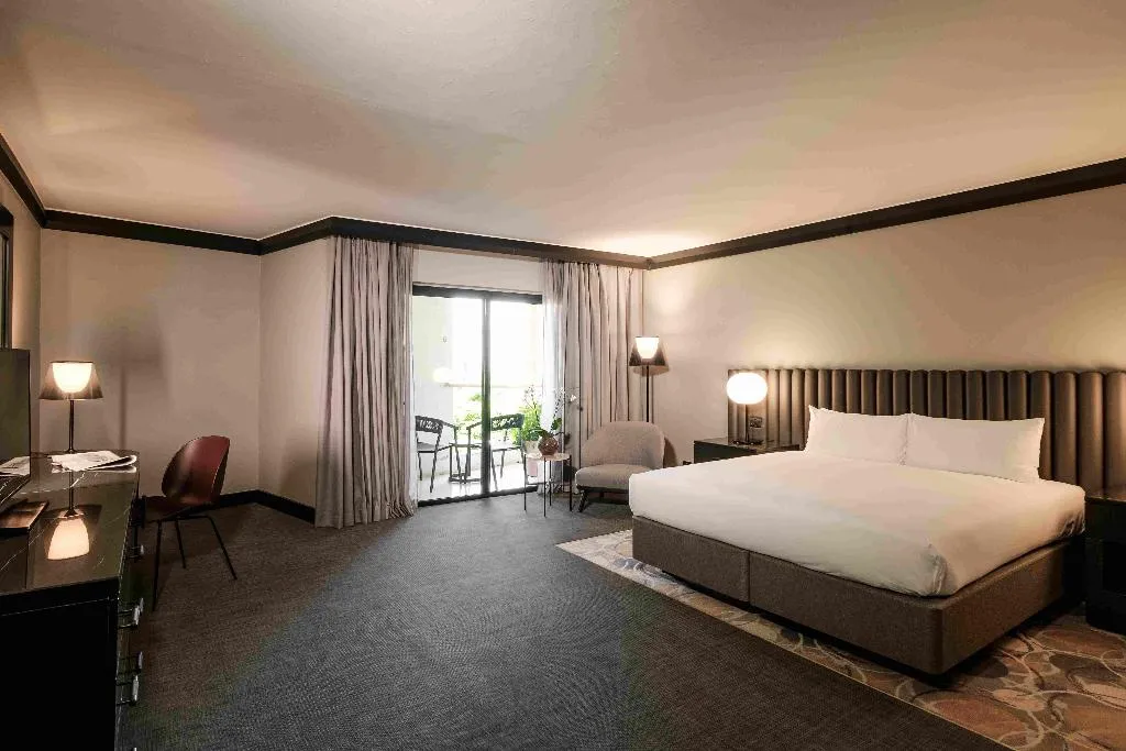 FAMILY ROOM PREMIUM CITY VIEW Room, InterContinental Malta, Malta
