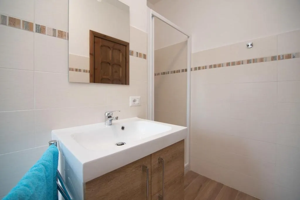 Room, Villa Degli Oleandri, Rome