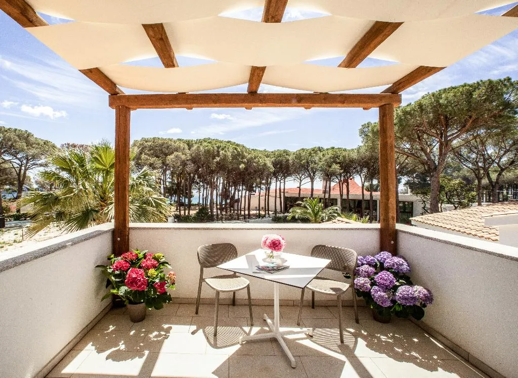 JUNIOR SUITE SEA VIEW Room, New Barcavela Hotel, Cagliari