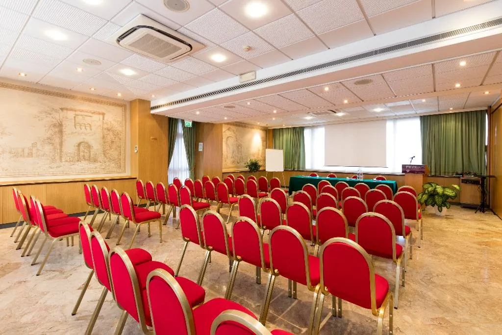 Conferences, Minerva, Florence