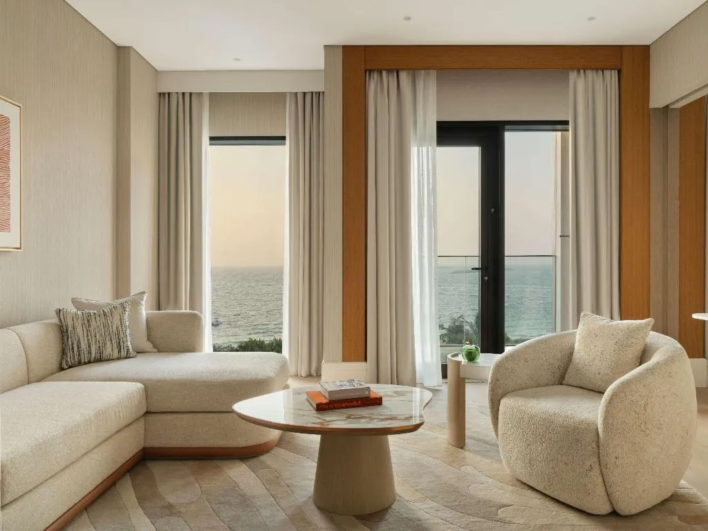 SUITE SEA VIEW KING BED Room, Delano Dubai, Dubai