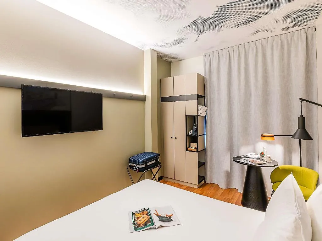DOUBLE PREMIUM Room, ibis Lisboa Parque das Naçoes, Lisbon