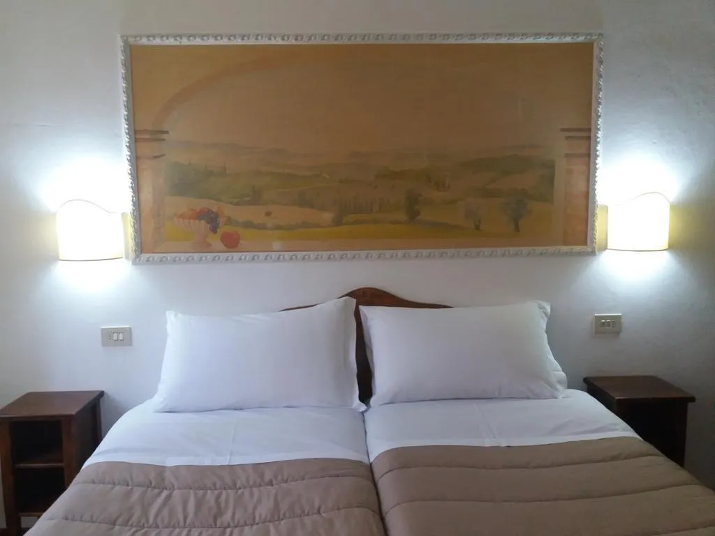 TWIN STANDARD Room, Airone, Florence