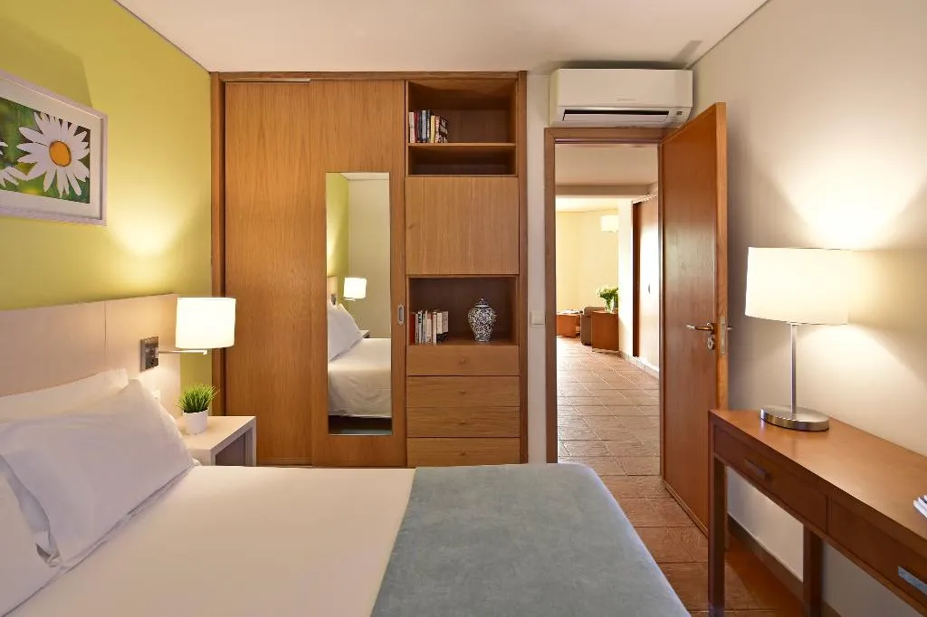 APARTMENT POOL VIEW TWO BEDROOMS Room, Aqualuz Lagos by The Editory, Algarve