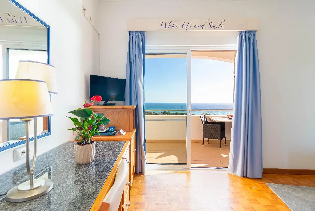 Double or Twin SEA VIEW Room, Hotel Maritur - Adults Only by Pierre & Vacances, Algarve