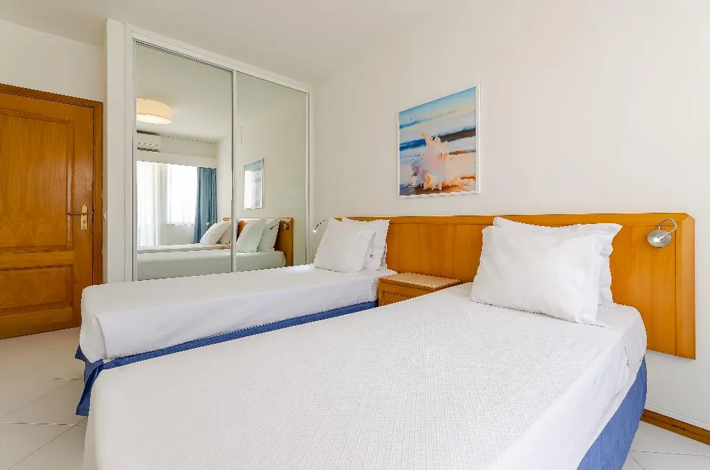 APARTMENT SIDE SEA VIEW Room, Algarve Mor Apartamentos, Algarve